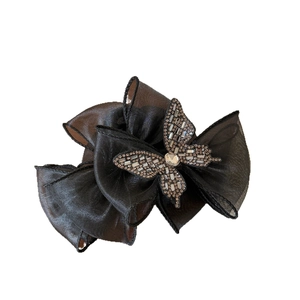 Pince à cheveux élégante en tulle noir avec nœud multicouche et papillon en strass