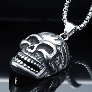 Punk-Stil Edelstahl-Totenkopf-Anhänger mit Vintage-Silber-Finish an schwarzer Box-Kette