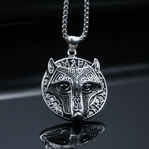 Collar de Cabeza de Lobo Vikingo Para Hombre Acero Inoxidable Colgante de Runas Nórdicas Con Cadena de Caja Joyería Punk
