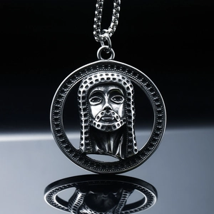 Retro Egyptian Pharaoh Stainless Steel Round Pendant Necklace Men Punk Titanium Steel Relief Jewelry Gothic Medallion