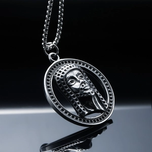 Polished stainless steel Egyptian pharaoh pendant necklace with box chain in silver tone