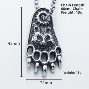 Pendentif patte d'ours en acier inoxydable avec relief de loup sur chaîne 60cm