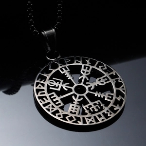 Vintage Viking Vegvisir compass necklace in stainless steel with nordic rune engraving