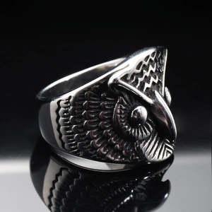 Punk style owl head ring in vintage titanium steel with detailed carving and dark finish