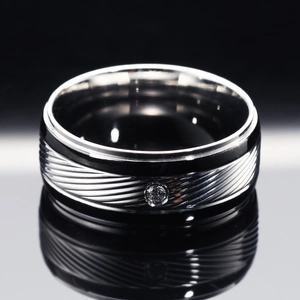 Men Industrial Style Titanium Steel Ring Diagonal Texture Inlaid Rhinestone Black Steel Color Band Ring Fashion Jewelry