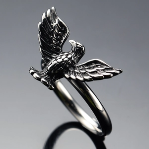 Vintage Titanium Steel Spreading Eagle Wings Ring For Men Punk Animal Finger Ring Polished Gothic Biker Jewelry Gift