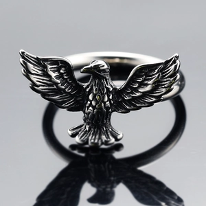Retro stainless steel eagle ring with spreading wings and vintage black finish