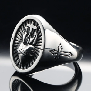 Men Retro Titanium Steel Sacred Heart Cross Ring Nordic Punk Hip Hop Polished Religious Signet Ring Vintage Men Jewelry