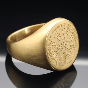 Men's vintage punk compass signet ring in gold-tone stainless steel with brushed finish