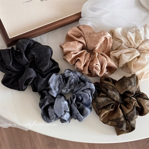 Vintage Chinese Style Ink Wash Tie-dye Scrunchie Pleated Glossy Satin Fabric Hair Tie For Women Elegant Hair Accessories
