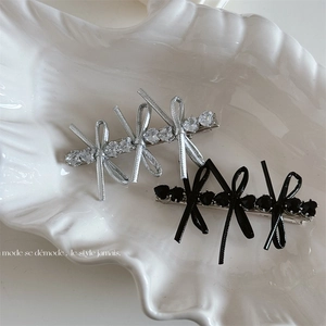 Vintage Bow Heart Zirconia Hair Clip Alloy Faux Leather Rhinestone Duckbill Side Clip Sweet Hair Accessories For Women