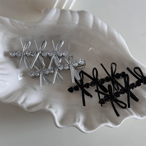 Elegant heart rhinestone and bow hair clip set with silver and black metal duckbill clips