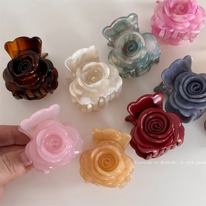 Pinza para el Cabello de Rosa de Acetato de Celulosa Estilo Francés Dulce Elegante Clip de Tiburón Pétalo 3D Accesorios de Moda