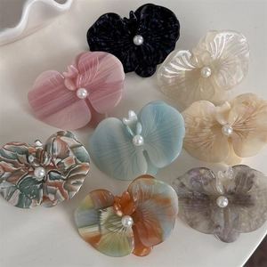 Set of 8 orchid flower hair clips with acetate finish and pearl center for women