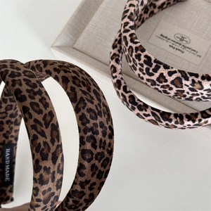 Vintage Leopard Print Velvet Sponge Padded Headband For Women Handmade Fabric Hair Band Retro Styling Hair Accessories