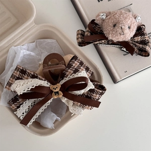 Pinces à cheveux à carreaux marron avec nœud, dentelle et adorable petit ours