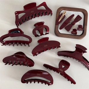 Elegante set di fermagli e fiocchi per capelli rosso vino per acconciature festive