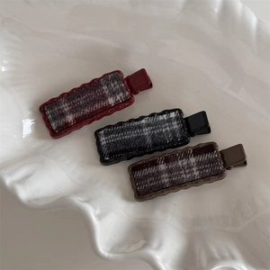 Three-piece set of sweet plaid hair clips with cherry red and black wool fabric patterns