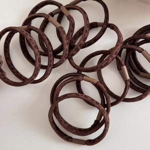 Set of high-elastic leopard print hair ties in brown, durable minimalist hair accessories