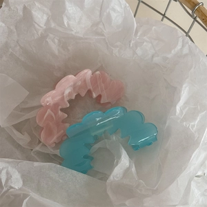 French style wavy flower hair claw clips in pink marble and clear blue finish
