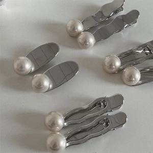 Barrettes élégantes en métal argenté avec grandes perles blanches lot de 8 pour femmes