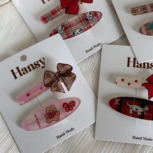 Lindas pinzas para el cabello con lazo a cuadros y motivos de osos de dibujos animados