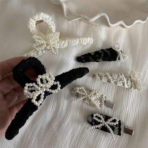 Elegant lace bow hair clips with pearls, stylish french set in black and white