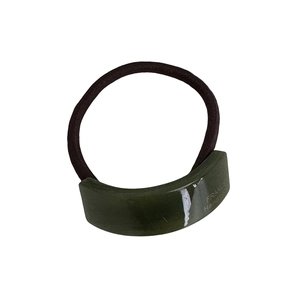Élastique cheveux minimaliste en résine verte avec texte France Handmade et noir