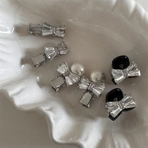 Ensemble de barrettes à cheveux nœud en strass avec perles sur base métallique