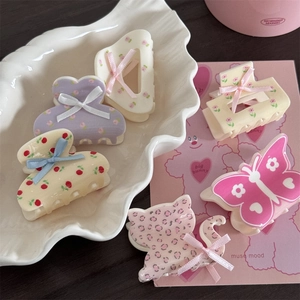 Lot de 6 pinces à cheveux fleuries avec nœuds en formes de cœur et de papillon