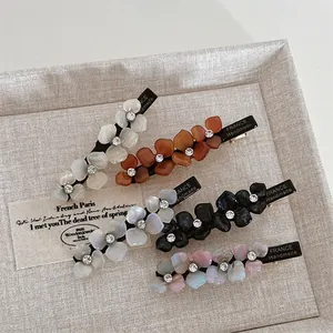 French Style Acetate Flower Duckbill Hair Clip Elegant Rhinestone Side Clip For Women Handmade Floral Bangs Clip Hair Accessories