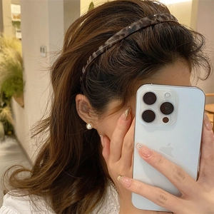 Serre-tête classique en écaille de tortue pour femme style rétro français fin