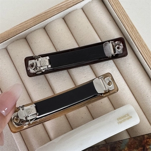Elegant acetate barrette hair clips with tortoiseshell pattern and metal spring clip
