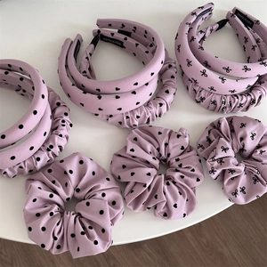 Lot de serre-têtes roses avec pois, cœurs et nœuds pour un look doux à crâne haut