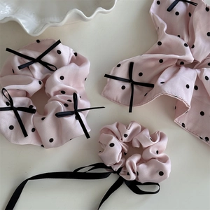 Elastico per capelli in raso rosa a pois neri con fiocco in nastro stile coreano