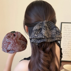 Elegant Paisley Floral Fabric Bow Hair Claw Clip For Women Korean Style Fabric Wrapped Large Ponytail Hair Clip Accessory