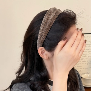 Chic leopard print velvet headband with thick padded design for high top hair style