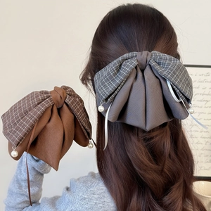 Vintage Maillard Plaid Fabric Bow Hair Clip With Faux Artificial Pearl Pendant Elegant Large Ponytail Claw Clip For Women Hair Accessory