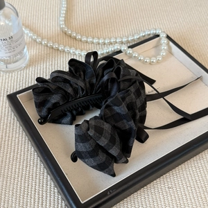 Elegant plaid banana hair clip with pleated ruffles and black ribbon for women