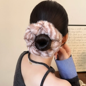 Chouchou en peluche à motif tigre pour femme, idéal pour le style automne-hiver