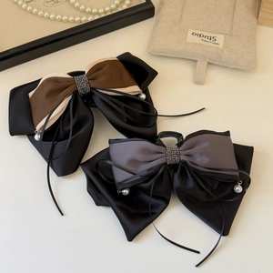 Elegant satin bow hair clips set with rhinestones and pearl pendants for thick hair