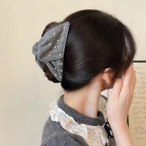 Elegant large grey bow hair claw with pearls on hair, Korean style minimalist hair clip
