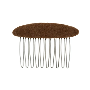 Vista dettagliata dell'imbottitura per capelli in feltro marrone con pettine a 10 denti