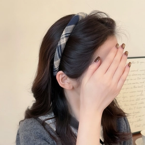 Plaid fabric headband in navy blue and beige classic pattern for a vintage preppy look