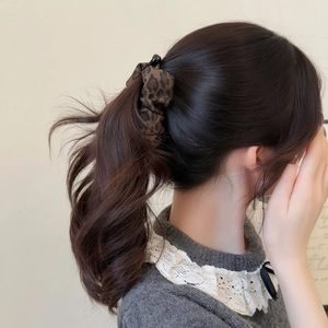 Korean Style Leopard Print Pleated Banana Clip Vintage Fabric Hair Clip For Women Ponytail Vertical Temperament Hair Accessory