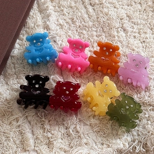 Mini pinces à cheveux ours mignonnes en huit couleurs avec découpe cœur et strass