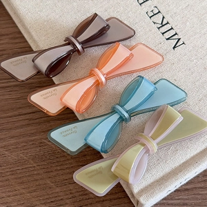 Barrettes à nœuds en acétate en quatre couleurs pour une coiffure élégante et raffinée