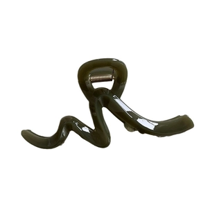 Minimalist deep green wave hair claw clip for thick hair with high gloss finish
