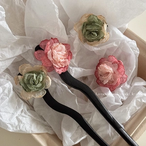 Vintage Handmade Fabric Camellia Flower Hair Stick Retro Elegant Resin Wood Grain Hairpin For Women Hanfu Qipao Hair Accessories