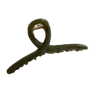 Elegant dark green hair claw clip with minimalist twist design and glossy resin finish